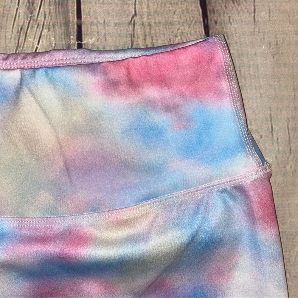 🤩 Zoe Tie-Dye Workout Set 🤩 - Picture 10 of 12